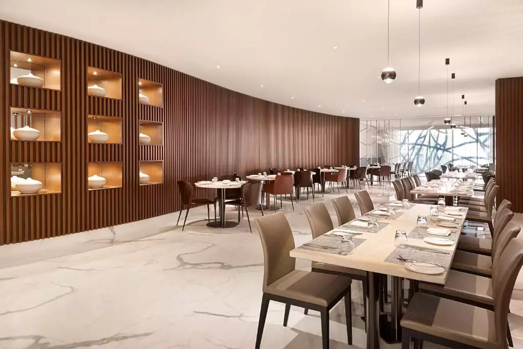 رستوران HOTEL ASIANA GRAND